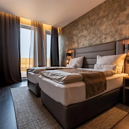 Hotel Nutrend World 4*