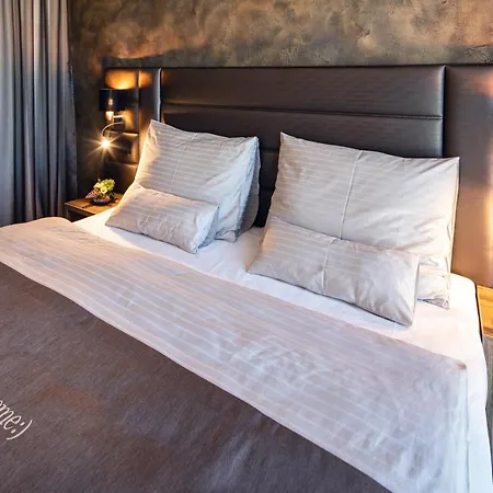 Nutrend World Hotel 4*