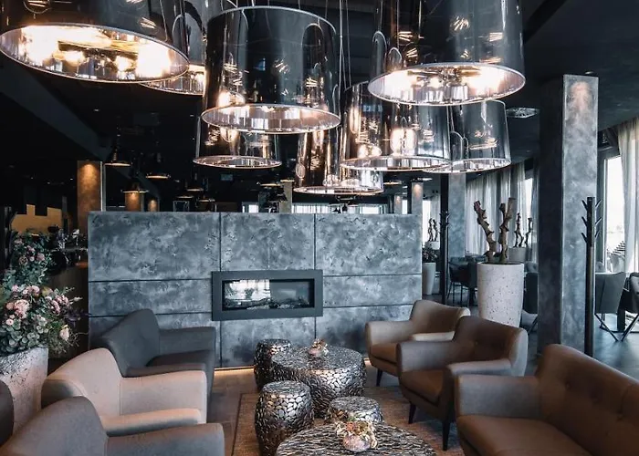 Hotel Nutrend World